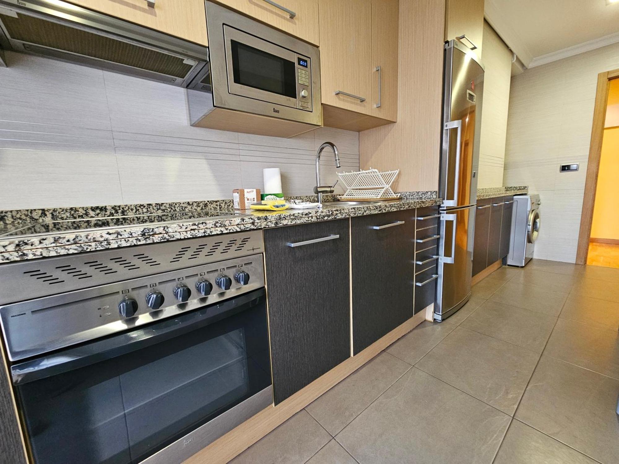 196A Acogedor Apartamento En Gijón Zewnętrze zdjęcie